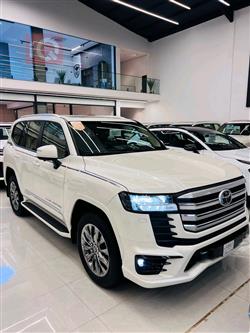 تويوتا لاندكروزر